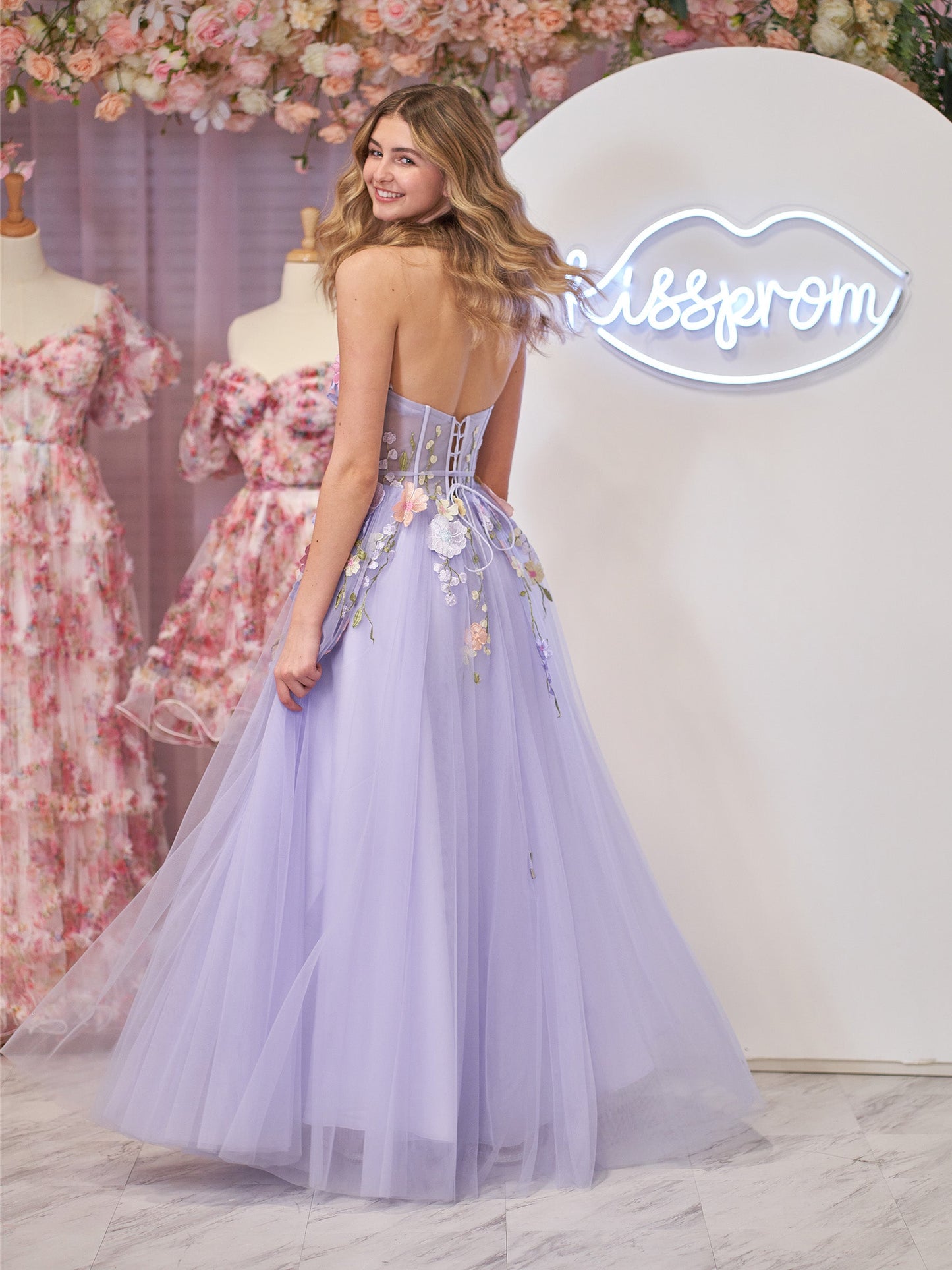 Hope | Robe de soirée trapèze bustier en tulle avec fleurs 3D