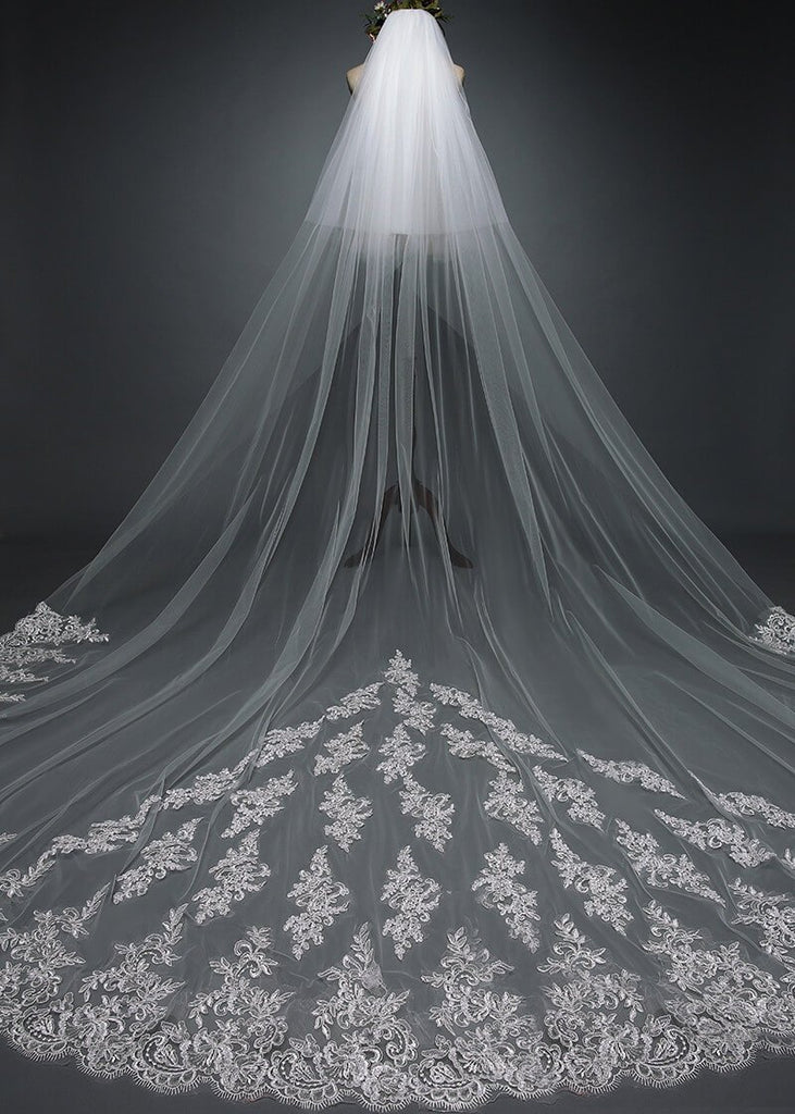 Voiles cathédrale en dentelle ivoire Roycebridal avec blush