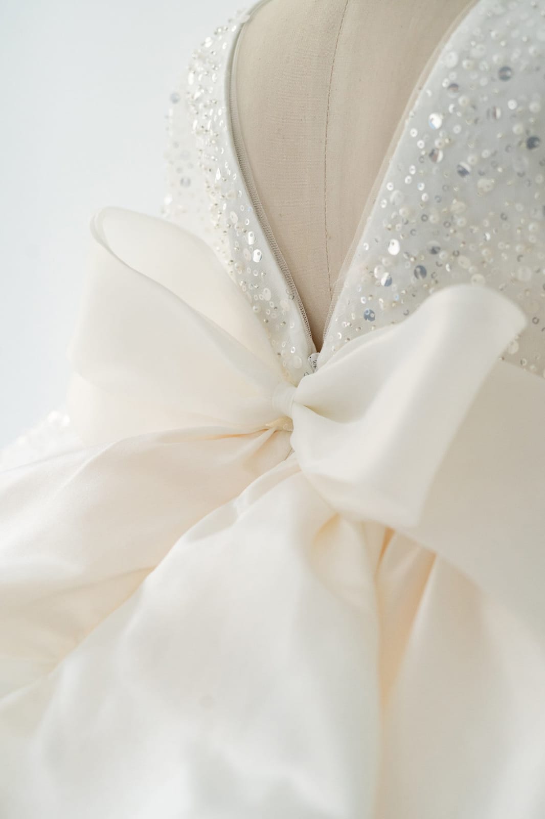 Long Sleeves V Back Crystal Beaded Tulle Satin Wedding