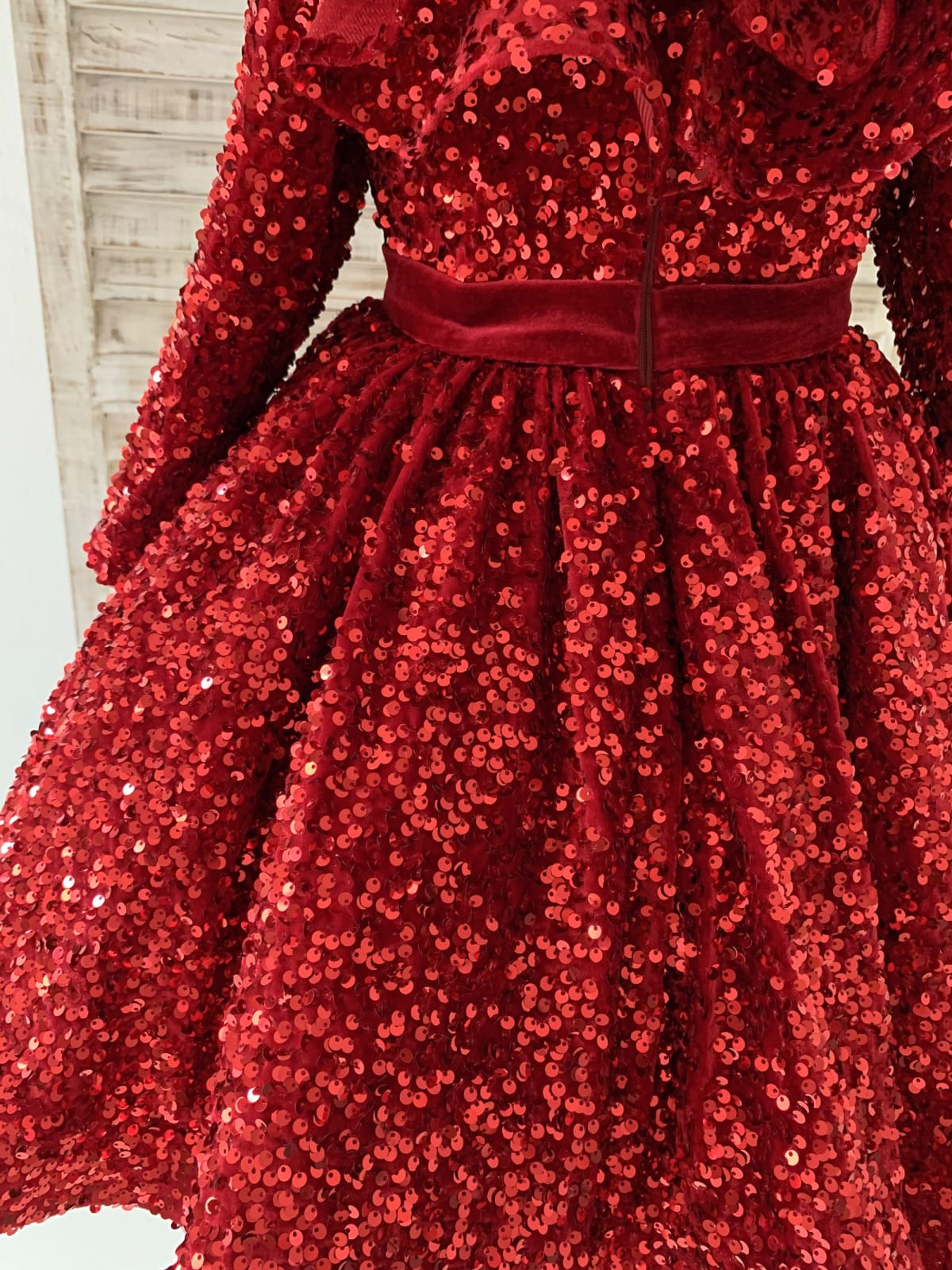 Long Sleeves Burgundy Sequin Ruffle Neckline Wedding Flower
