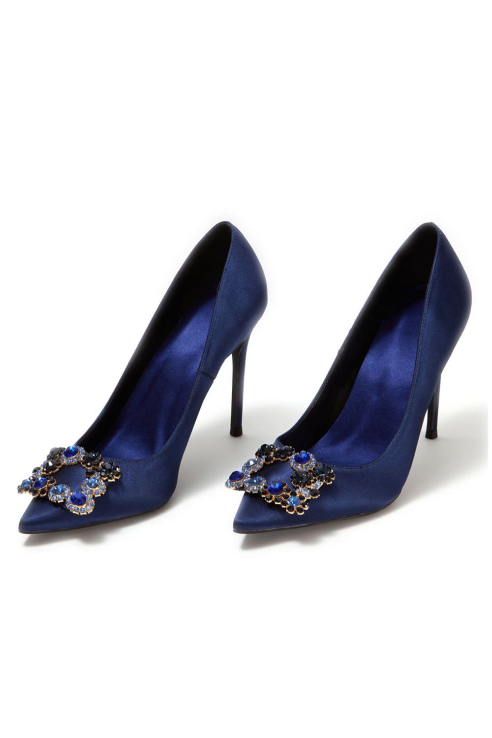 Escarpins à talons aiguilles et bout pointu en satin bleu marine avec boucle et strass