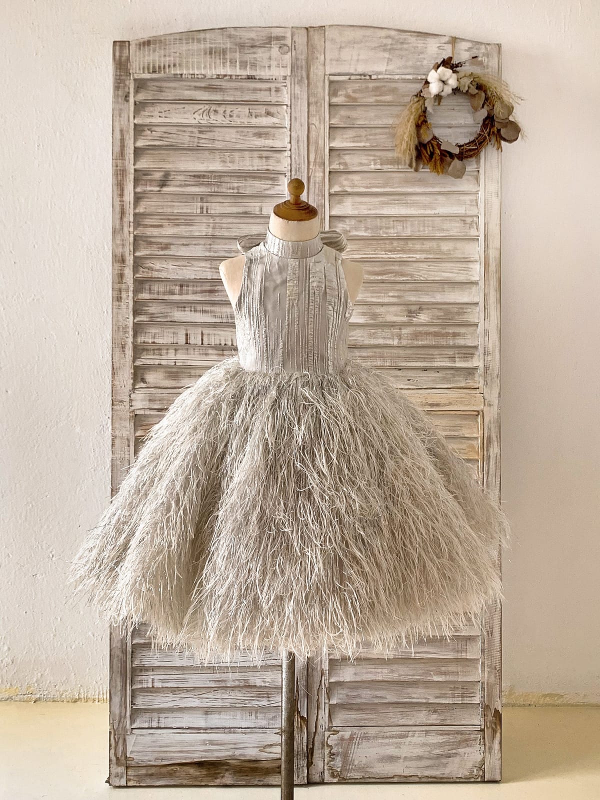 Pink / Silver Gray Jacquard Feather High Neck Wedding Party