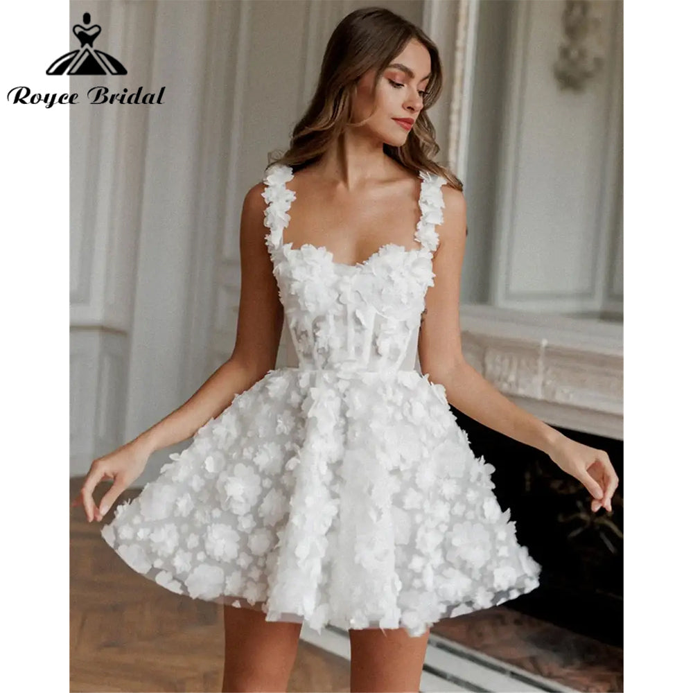 Robe de mariée courte sexy à bretelles spaghetti et col en cœur, en dentelle, style bohème, 2025