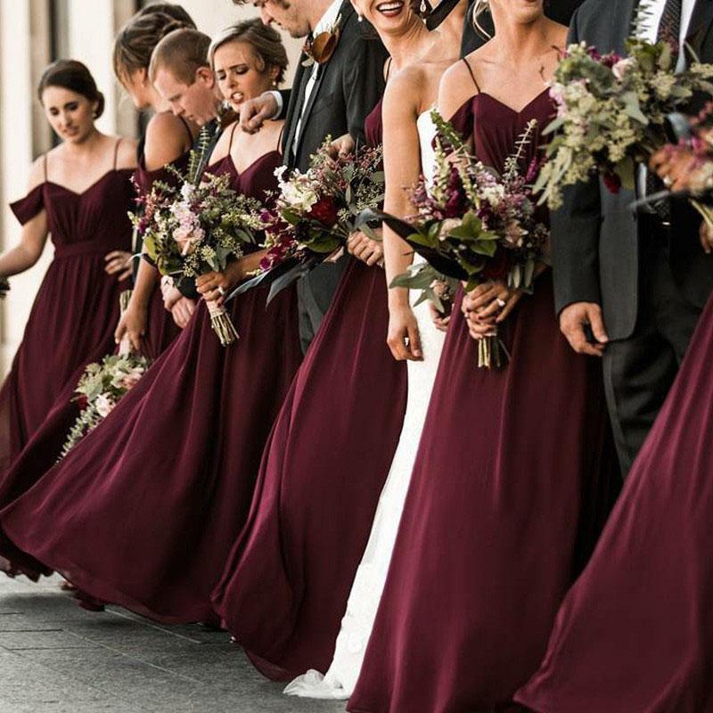 Günstige Chiffon Burgund Brautjungfernkleider Off Shoulder Kleid