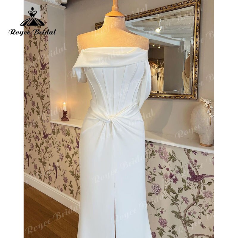 Roycebridal – Robe Mariée Sirene – Schlichtes Brautkleid aus Satin, schulterfrei, mit Schlitzen, Falten, Meerjungfrau-/Trompeten-Stil, Hochzeitsempfangskleid für die Braut