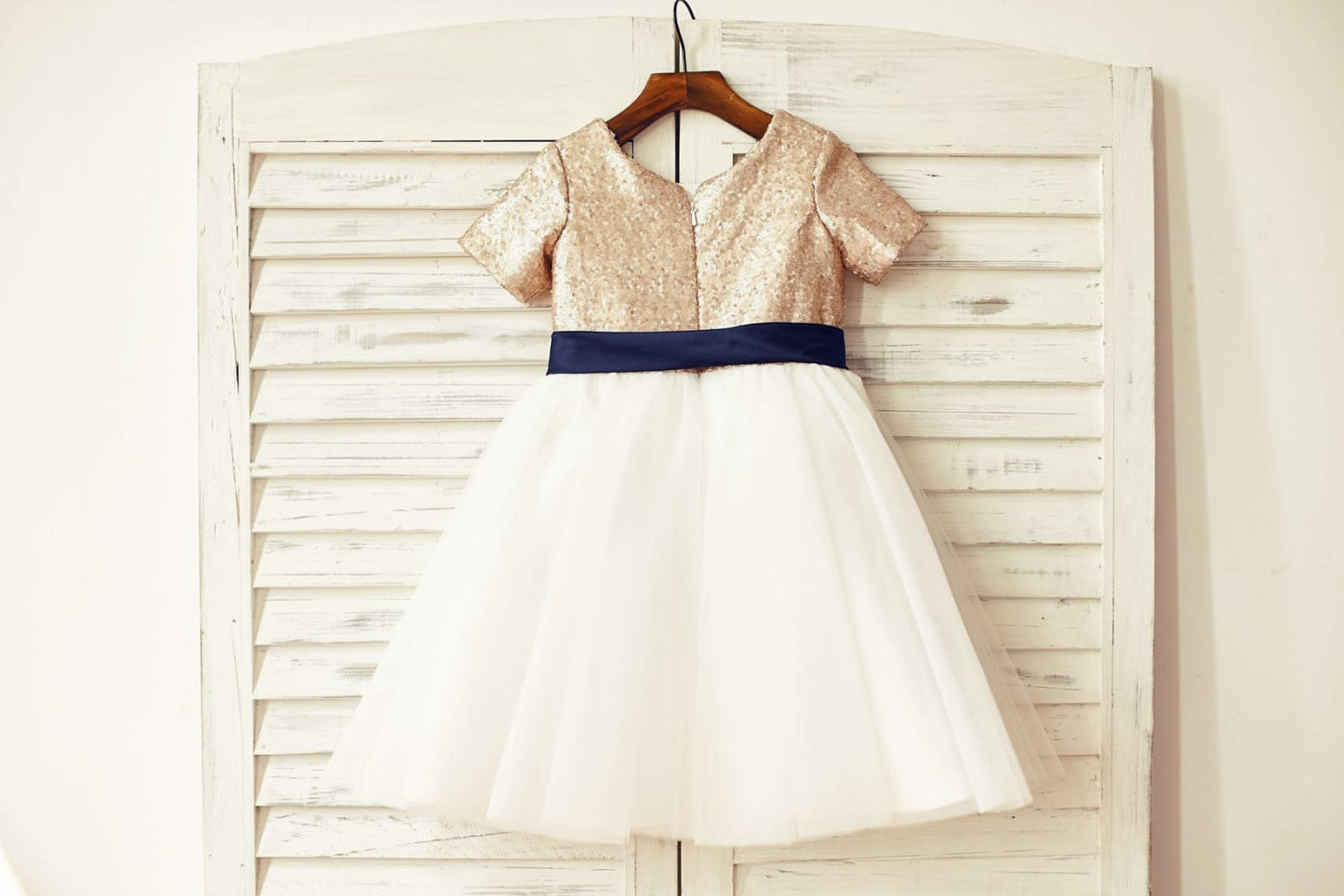 Short Sleeves Mate Champagne Sequin Tulle Flower Girl Dress