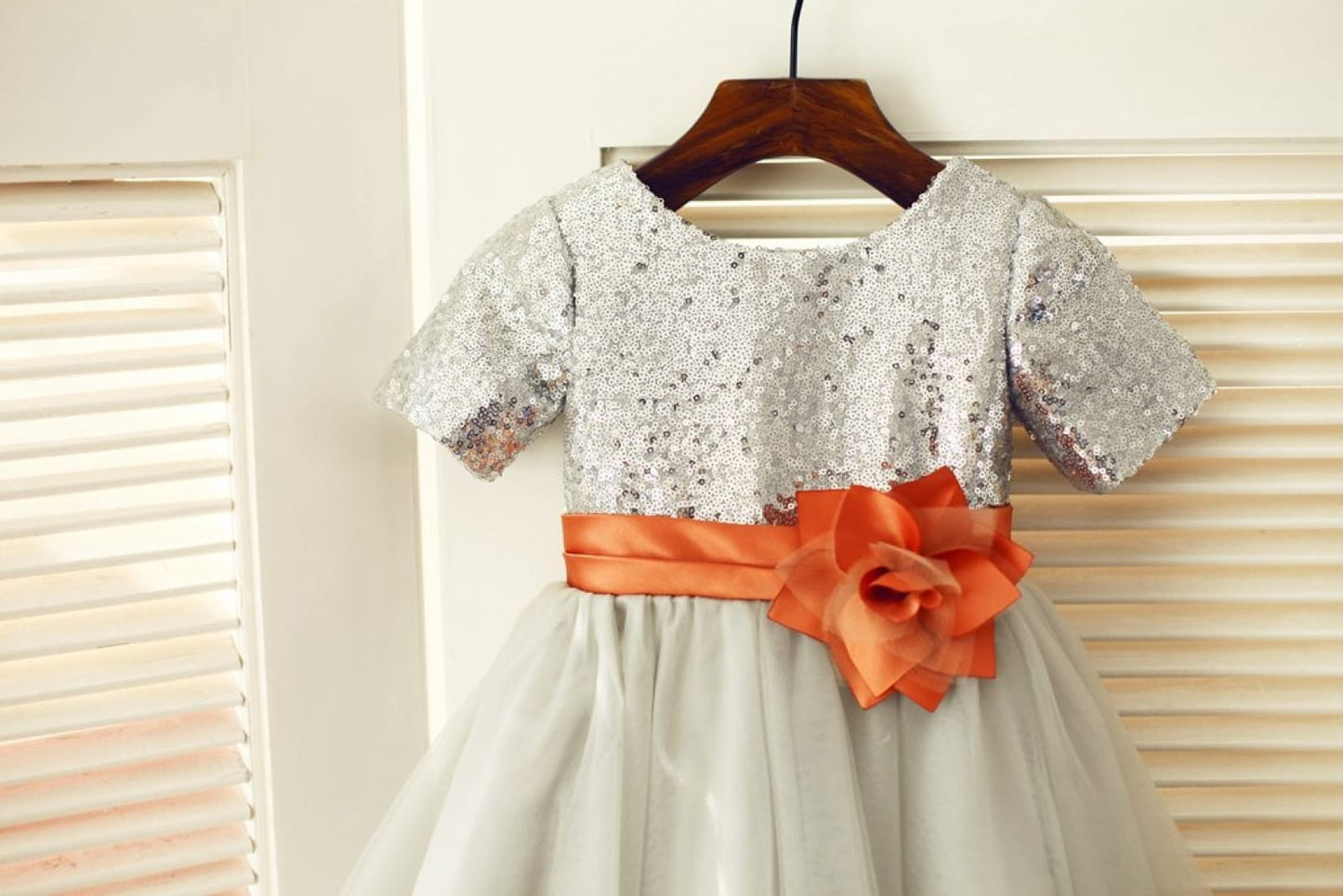 Short Sleeves Silver Sequin Gray Tulle Wedding Flower Girl