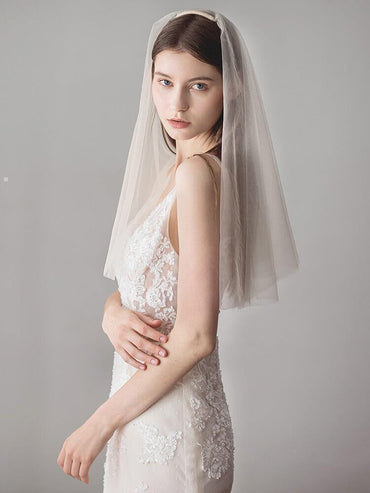 Roycebridal Schlichter, kurzer Brautschleier in Champagner