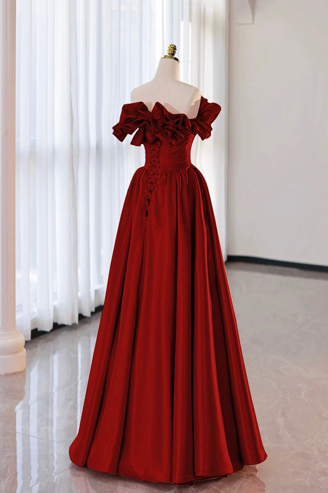 Roycebridal Milan | Robe de bal longue bustier en satin bordeaux, robe de soirée trapèze