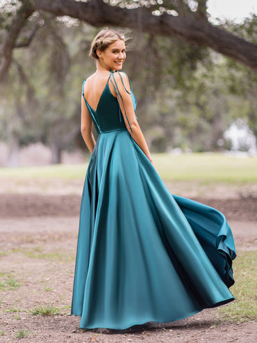 Robe de soirée trapèze en satin à encolure cache-cœur Roycebridal