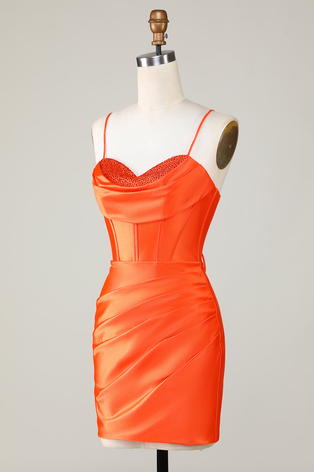 Robe de soirée courte moulante à corset perlé orange scintillant