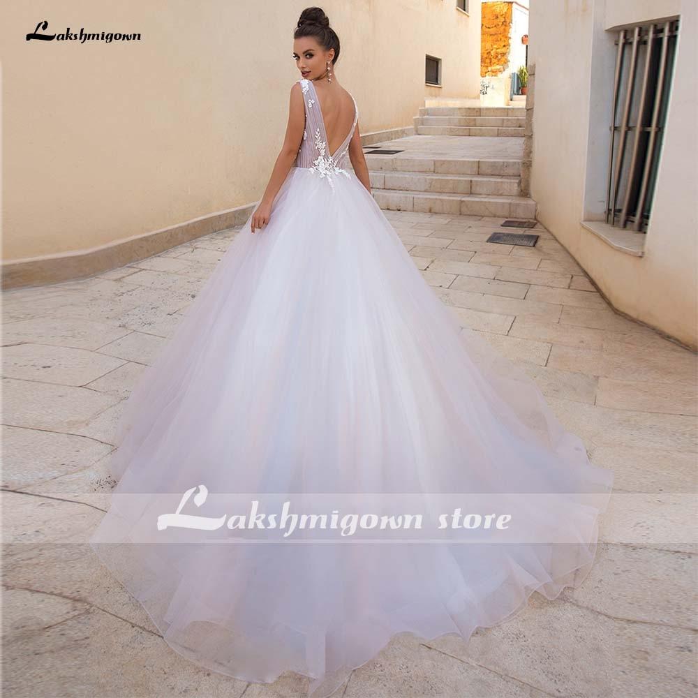 Elegant v-Neck A Line Lace Colorful Wedding Dresses - ROYCEBRIDAL OFFICIAL STORE