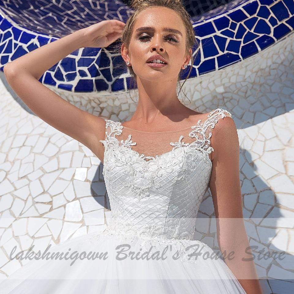 Plus Size White Tulle Wedding Gowns Lace Up Back - ROYCEBRIDAL OFFICIAL STORE