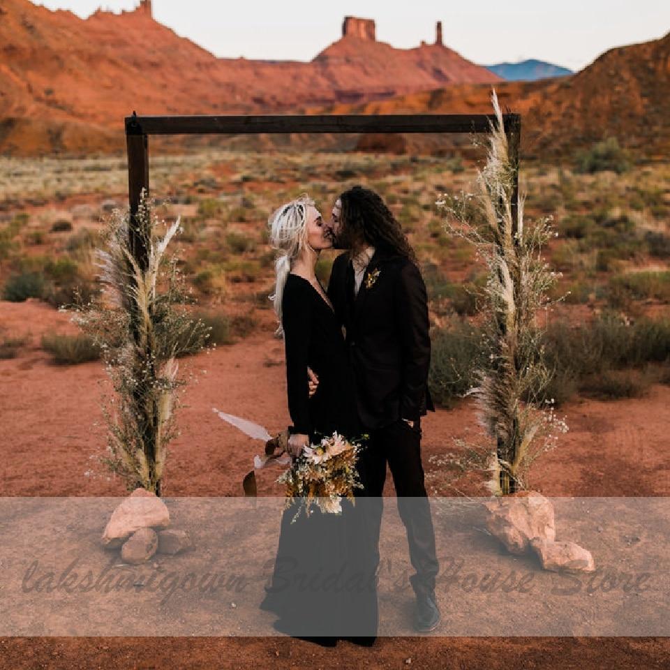 Simple Sexy Black Wedding Dress Long Sleeves - ROYCEBRIDAL OFFICIAL STORE