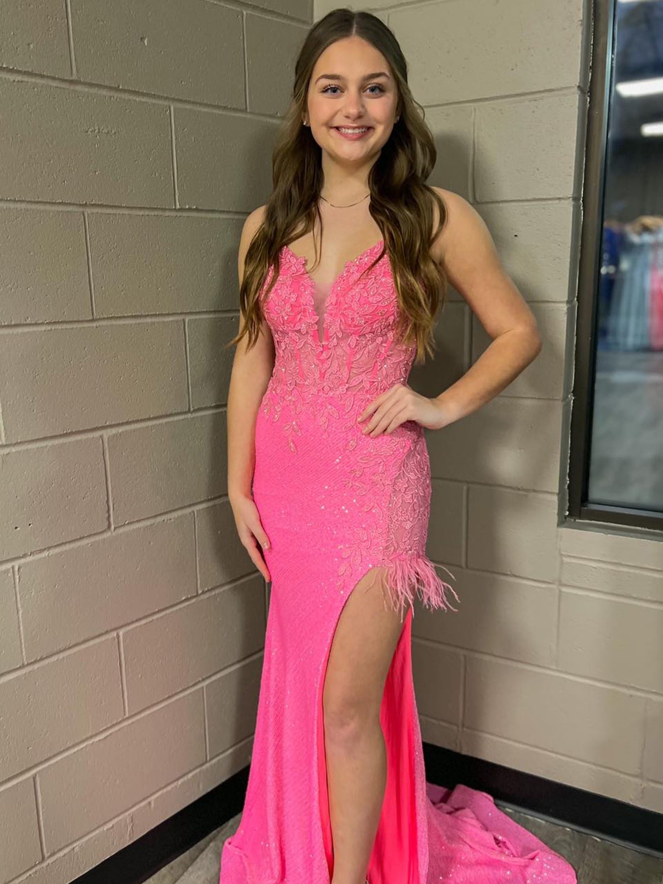 Roycebridal Arlette | Pink Mermaid V Neck Backless Tight Long Prom Dress With Slit