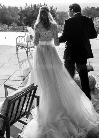 Lace Beading Long Sleeves A-Line Pleated Tulle Wedding Dresses Customized