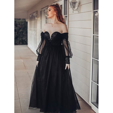 Sexy Sweetheart Neck Long Puff Sleeve Back Lace Up A Line Gothic Black Wedding Dress