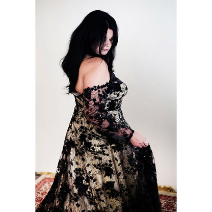 Sexy Strapless Off the Shoulder Long Sleeve Open Back Full Lace A Line Gothic Black Wedding Dress