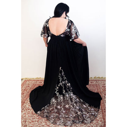 O Neck Short Cap Sleeve Open Back Lace Train A Line Gothic Black Wedding Dress