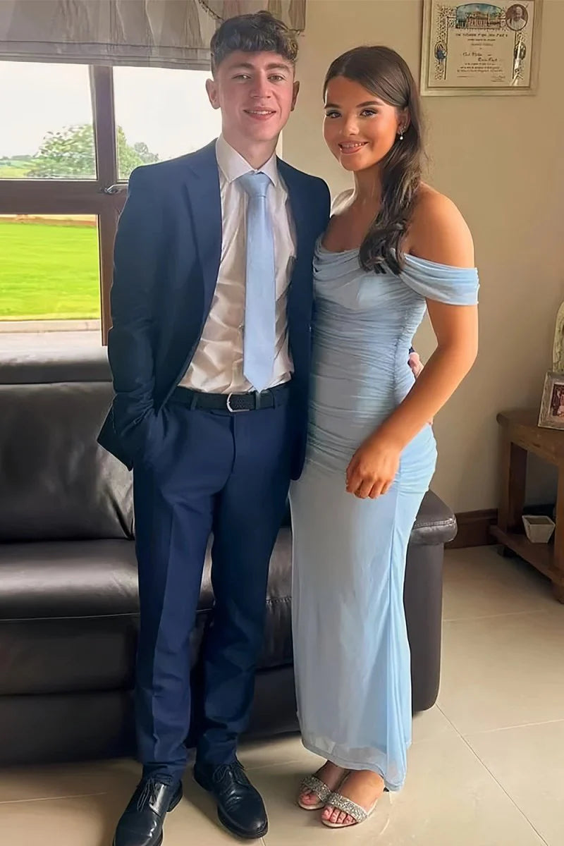 Robe de bal longue sirène plissée en tulle à épaules dénudées et fourreau bleue