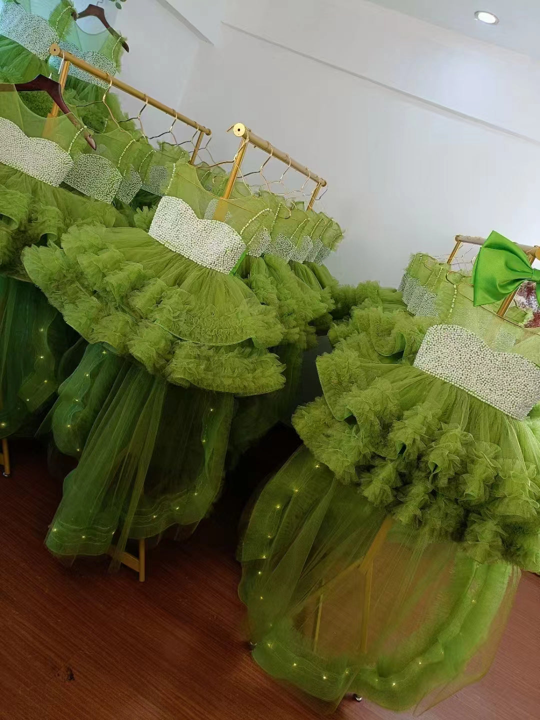 Roycebridal Elegant Green Pearls Flower Girl Dress Princess Baby Kids Wedding Birthday First Communion Party Gown 2025 J301