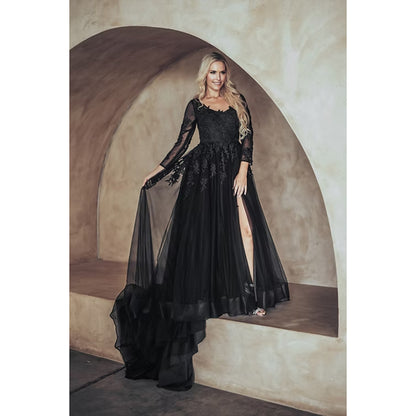 Sexy Split O Neck Long Sleeve Open Back Lace Appliques Tulle A Line Gothic Black Wedding Dress