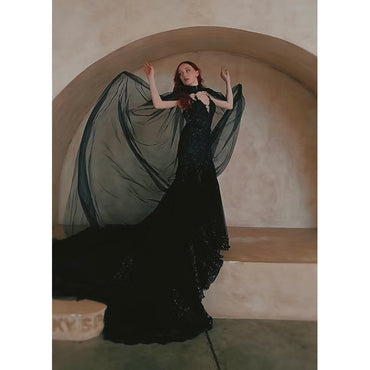 Sexy Deep V Neck Shawl Sleeveless See-through Open Back Lace Appliques Tulle Mermaid Gothic Black Wedding Dress