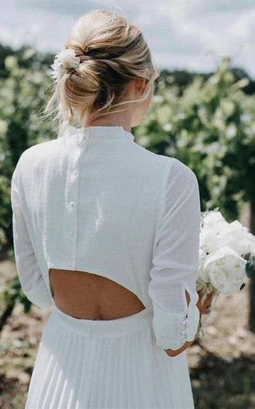 Robe de mariée mi-longue trapèze dos nu à manches courtes blanches sur mesure personnalisée