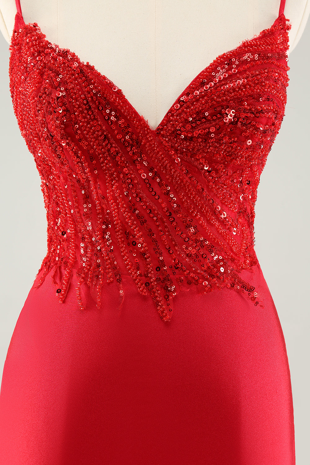 Gorgeous Red Bodycon Spaghetti Straps Short Homecoming Dress with Sequins