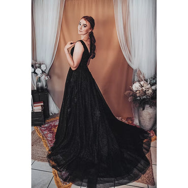 Sexy V Neck Off the Shoulder Open Back Lace Tulle A Line Gothic Black Wedding Dress
