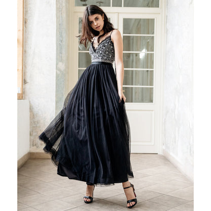 V Neck Spaghetti Straps Beading Top Gothic Black A Line Wedding Dress