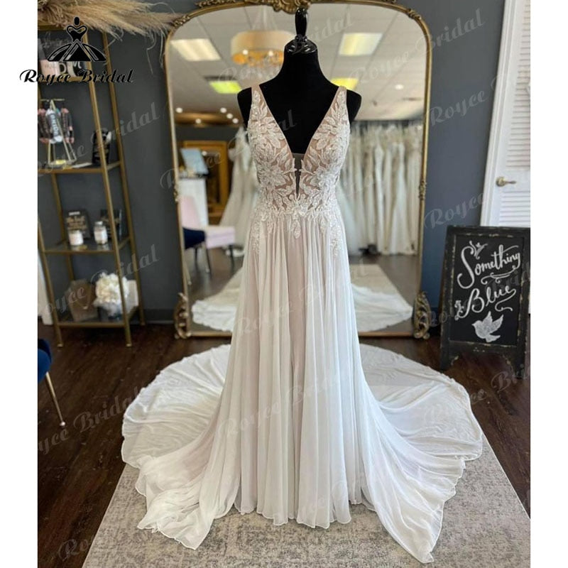 Blush Pink Beach A-line Wedding Dress V Neck Lace Appliques Chiffon Sleeveless Court Train Wedding Gown Button Robe De Mariée