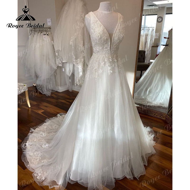 Deep V Neck A Line Beach Wedding Dress Sleeveless 2023 Sweep Train Vestido Novia Elegant Women Bridal Wedding Gowns Custom Made