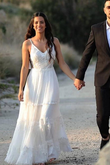 Ivory Chiffon A-line V-neck lace Beach Wedding Dresses, Bridal gown, MW679 | wedding dresses | beach wedding dresses | chiffon wedding dress | www.musebridals.com