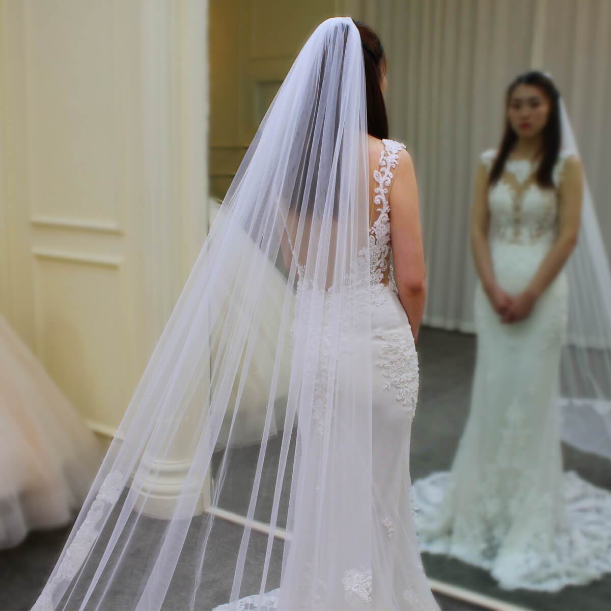 Lace Appliqued Cathedral Length Mantilla Veil Viniodress V689-Veils-Viniodress-Ivory-Viniodress