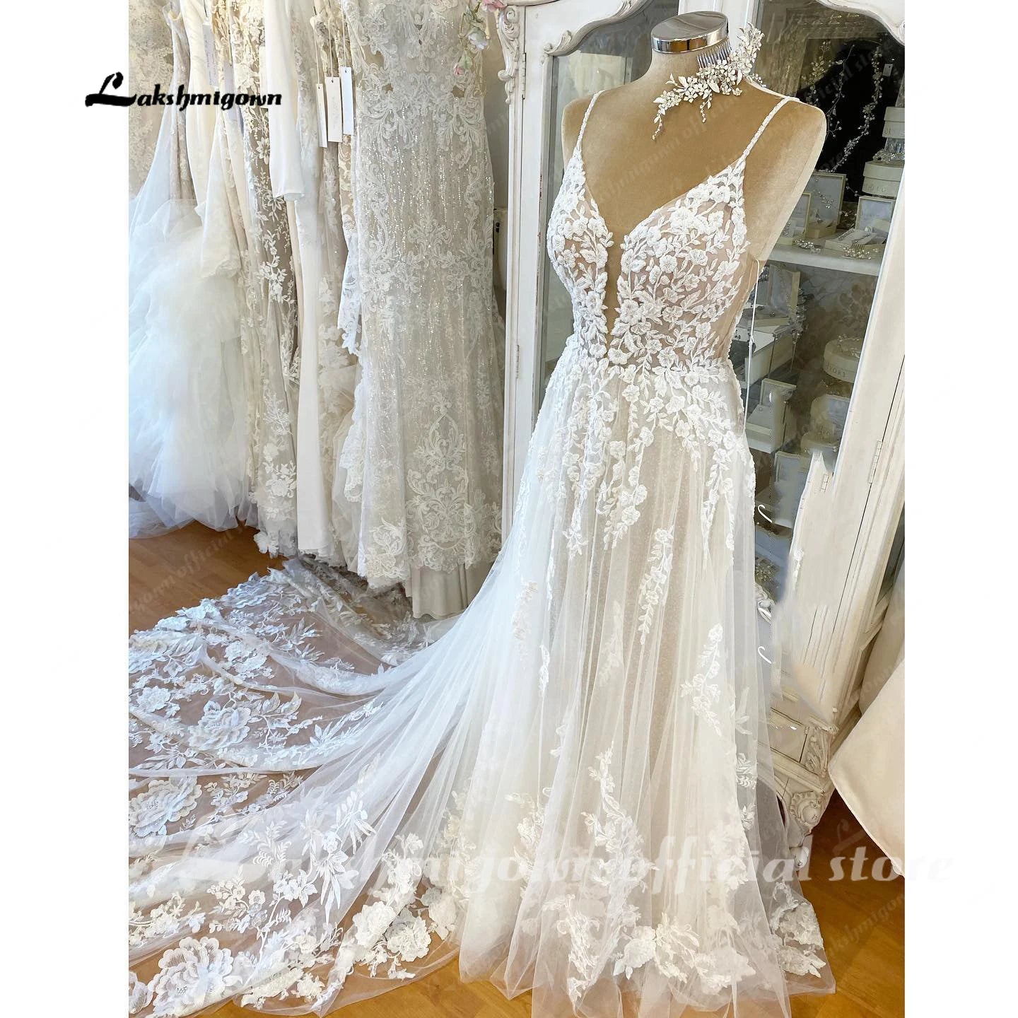 Lakshmigown Spaghetti Straps Lace Wedding Dress Sexy Bridal Robe 2024 Plunging V Neck Tulle Boho Wedding Gown Abiti Sposa