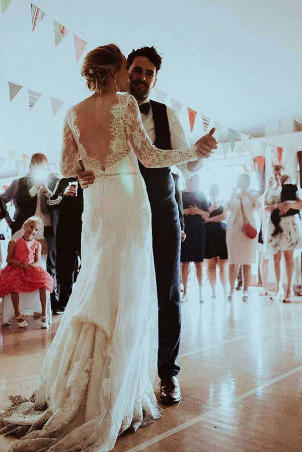 Mermaid Lace V-neck Long Sleeves Wedding Dresses With Sweep Train, MW774 | wedding dresses near me | lace wedding dresses | bohemian wedding dresses | musebridals.com