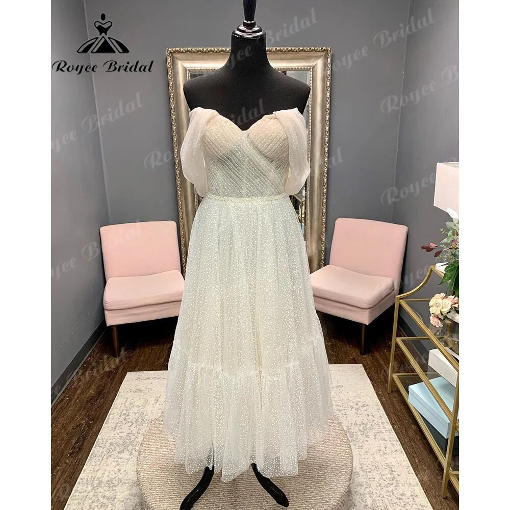 Princess Polka Dots Off Shoulder Short Wedding Dress with Short Cap Sleeve 2024 Wedding Bridal Receipt Party Gown Roycebridal
