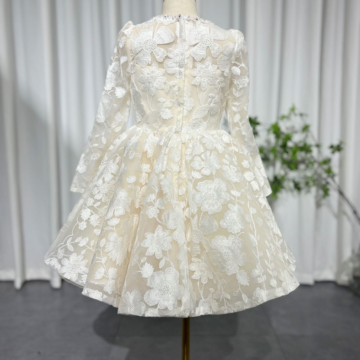 Roycebridal Elegant White Flower Girl Dress Appliques Princess Kids Wedding Birthday First Communion Party Prom Gown 2025 J308