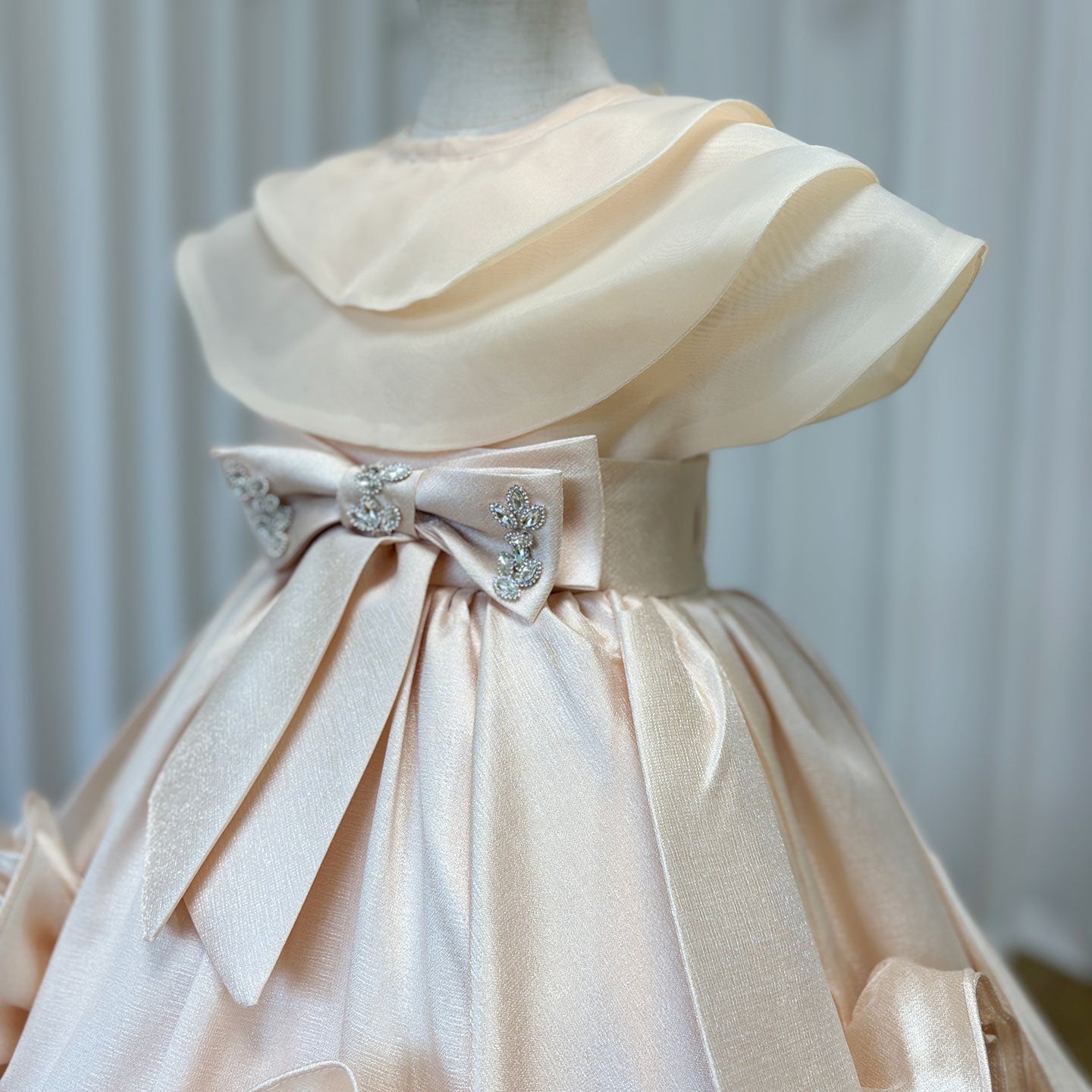 Roycebridal Elegant Beige Girl Dresses Handmade Flowers with Headgear for Kids Wedding Birthday Holiday Party Gown 2025 J104