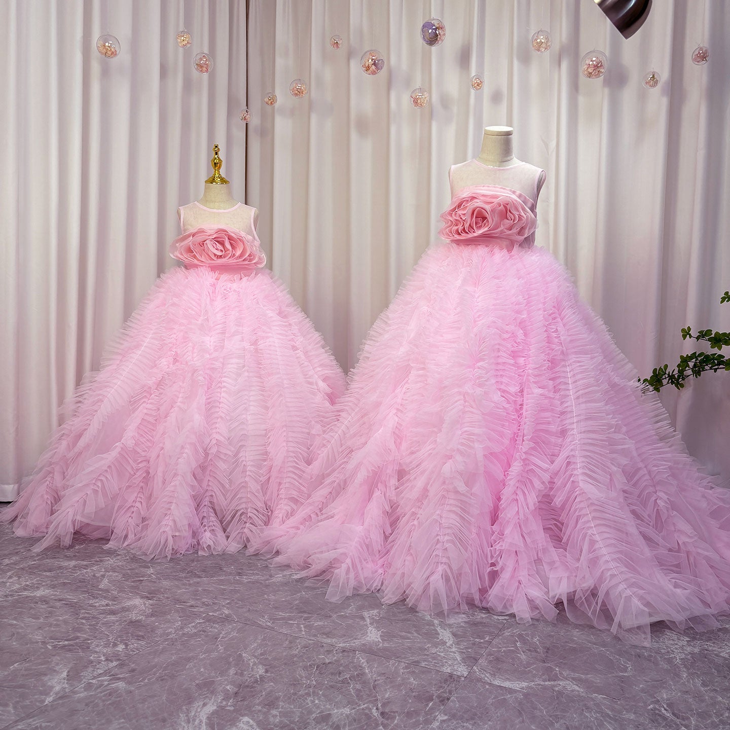 Roycebridal Luxury Pink Girl Dress Handmade Flowers Kids Princess Birthday Wedding Party Children Holy Communion Gown 2025 J039