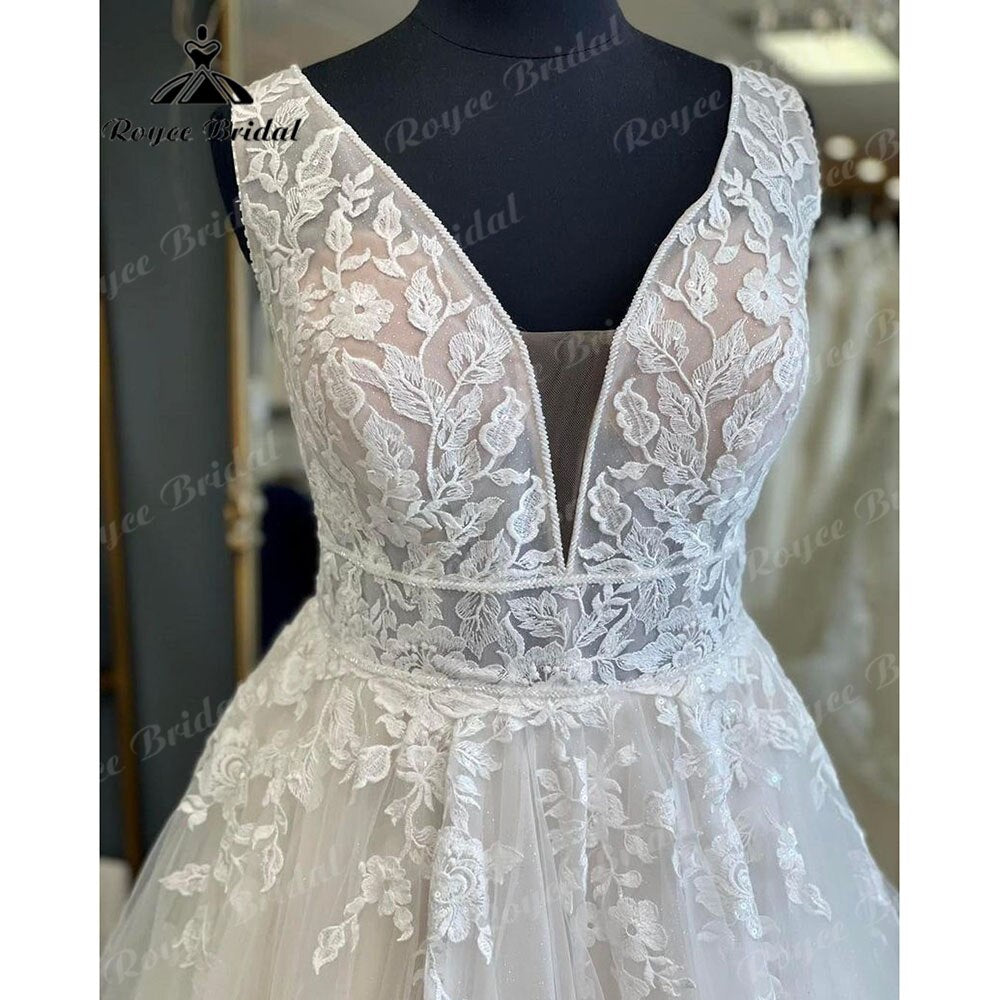Roycebridal Plus Size V Neck Lace Appliques Princess Wedding Dress Backless 2023 Bridal Gown robe soirée mariage Sleeveless