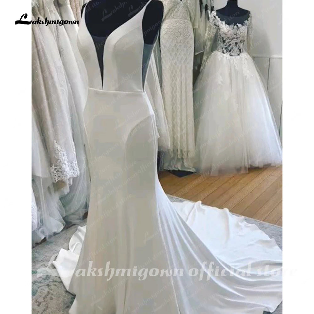 Lakshmigown Plunging V Neck Mermaid Wedding Gowns 2023 Robes Sexy Bridal Boho Beach Wedding Dress Backless