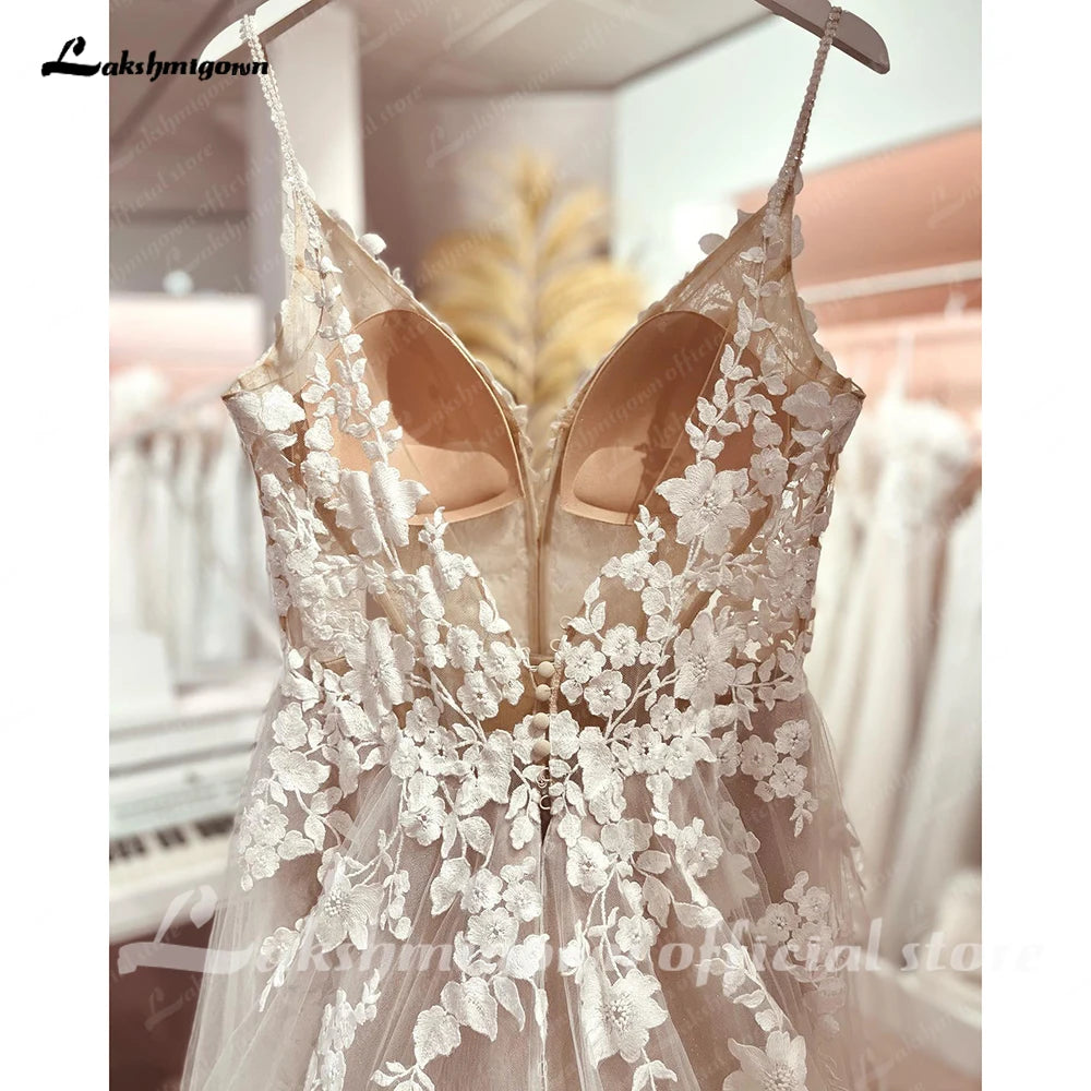 Lakshmigown Long Boho A-Line Backless Wedding Dress Flowers Spaghetti Straps Bride Dresses Princess Floor Length Wedding Gown
