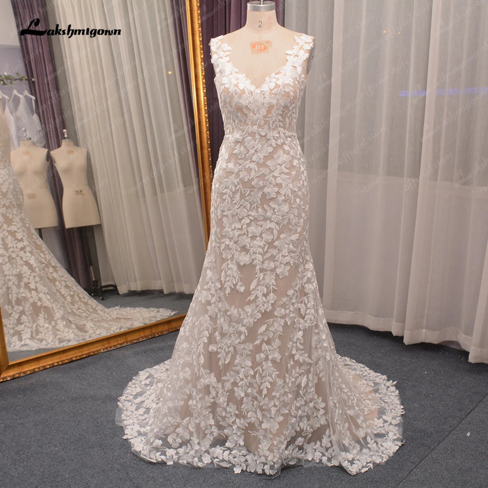 Roycebridal Lace Mermaid Boho Open Back Wedding Dress with V Neck  Boho Bridal vestido de boda corte sirena