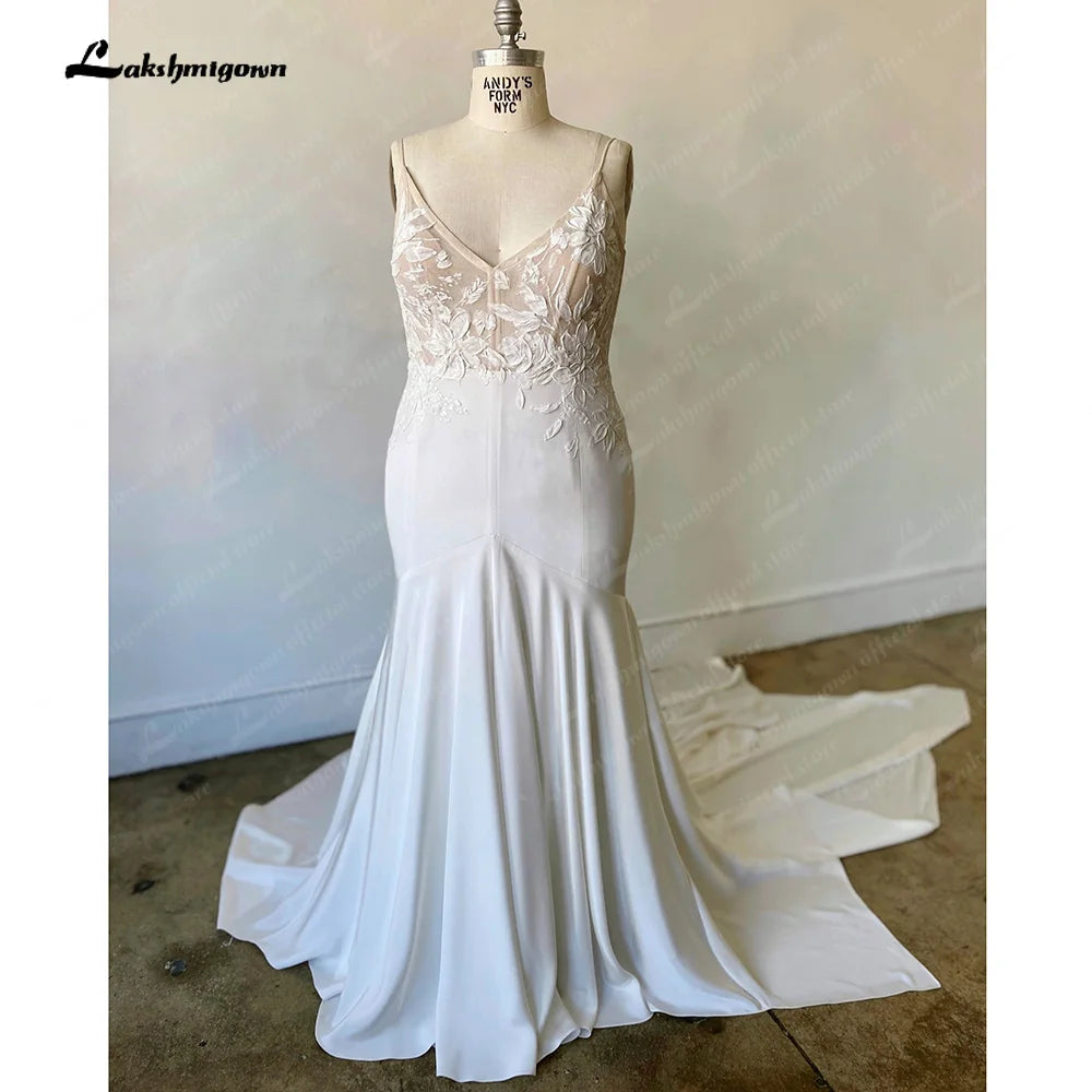 Lakshmigown Plus Size V Neck Bridal Gown Mermaid Wedding Dress