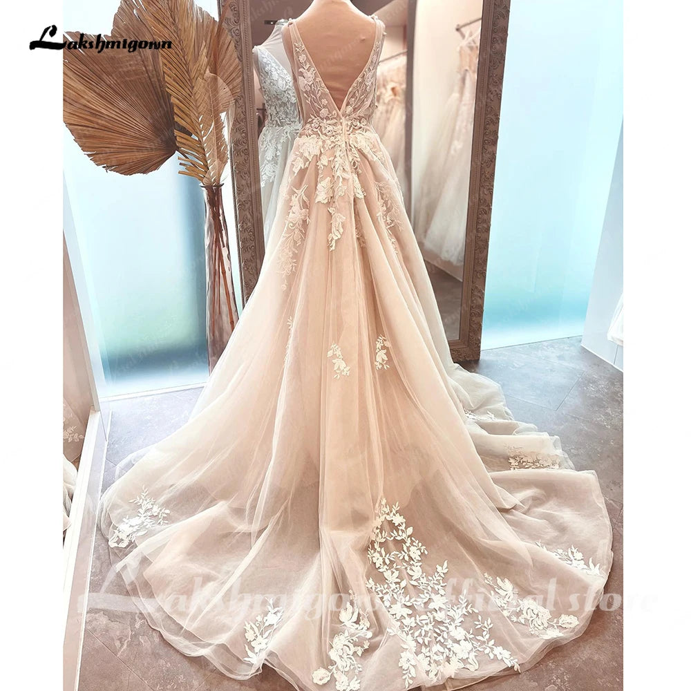 Lakshmigown Boho V Neck Lace Beach Bridal Women Wedding Dress Backless 2023 gelinlik Wedding Gowns  custom made