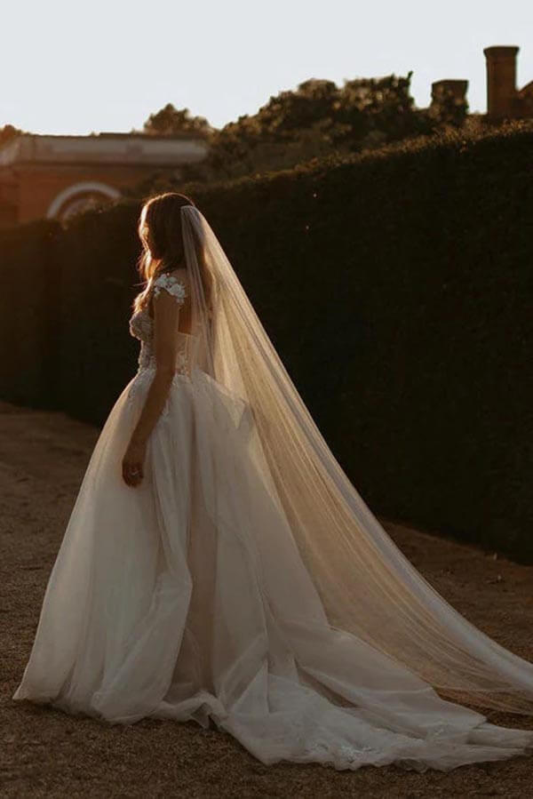 Tulle A-line Sweetheart Neck Beach Wedding Dresses With Lace Appliques, MW938 | bohemian wedding dresses | wedding dresses near me | bridal style | musebridals.com