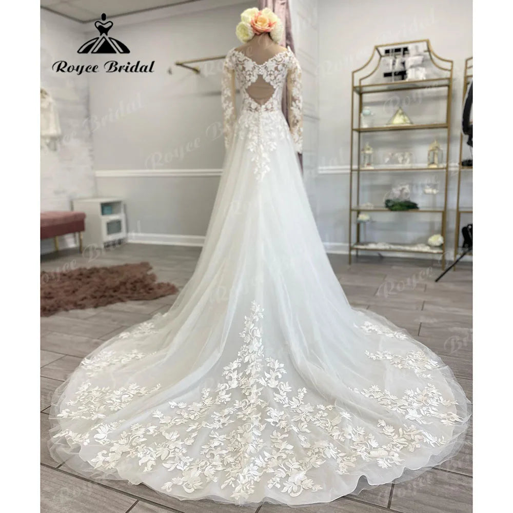Vintage Boho Lace Long Sleeve Open Back Wedding Gown for Women 2024 Appliques Wedding Dress with V Neck Bridal Gown Custom Made