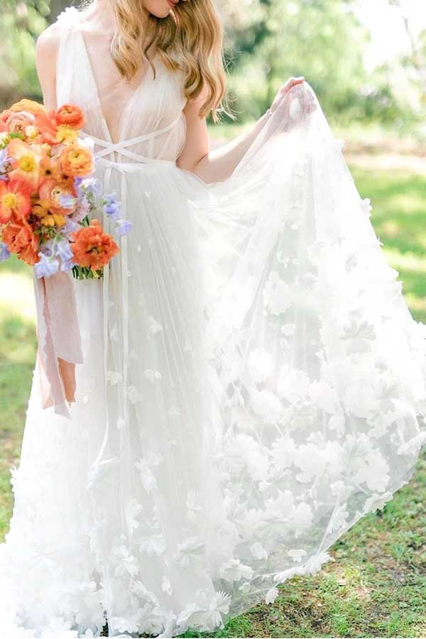 White Tulle A-line V-neck Flowers Beach Wedding Dresses, Bridal Gowns, MW730 | wedding dresses near me | wedding dresses online | cheap lace wedding dress | www.musebridals.com